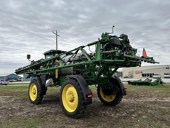 Image of John Deere 410R equipment image 4