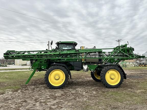 Image of John Deere 410R equipment image 3