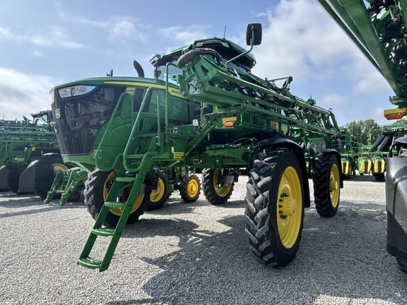 2023 John Deere 410R Equipment Image0