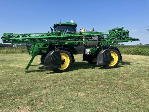 2023 John Deere 410R Equipment Image0