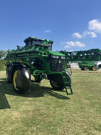 Image of John Deere 410R equipment image 2