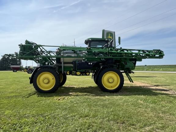 Image of John Deere 410R equipment image 1