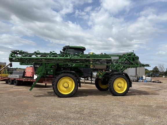 2023 John Deere 410R Equipment Image0