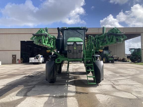 Image of John Deere 410R equipment image 1