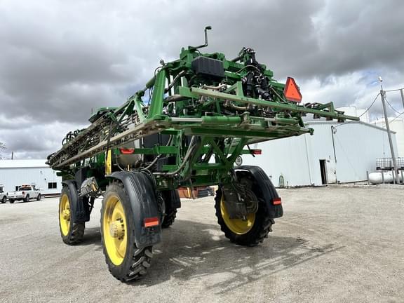 Image of John Deere 410R equipment image 4