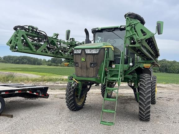 Image of John Deere 410R equipment image 2