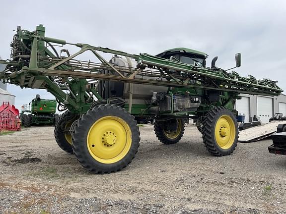 Image of John Deere 410R equipment image 3