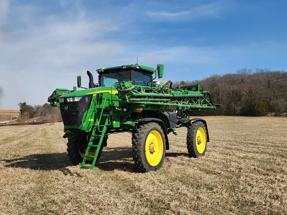 Image of John Deere 410R Primary image
