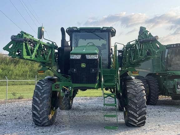 Image of John Deere 410R equipment image 2