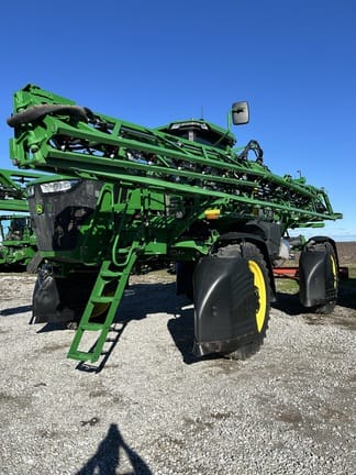 2023 John Deere 410R Equipment Image0