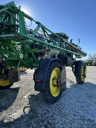 Image of John Deere 410R equipment image 4