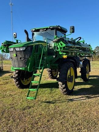 Image of John Deere 410R equipment image 2