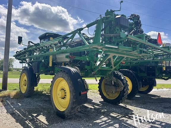 Image of John Deere 410R equipment image 3