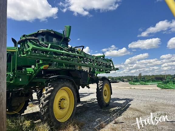 Image of John Deere 410R equipment image 1