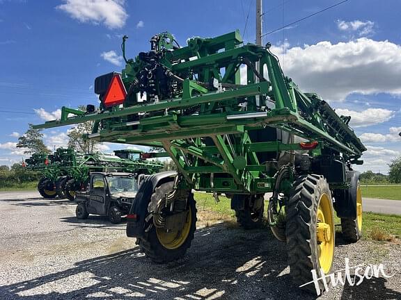 Image of John Deere 410R equipment image 4