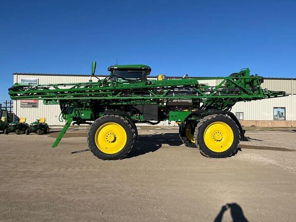 Image of John Deere 410R equipment image 1