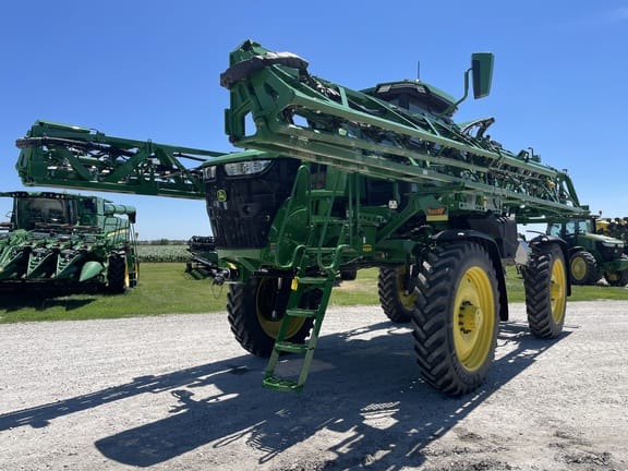 2023 John Deere 410R Equipment Image0