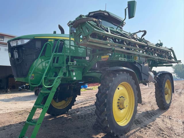 Image of John Deere 410R equipment image 1