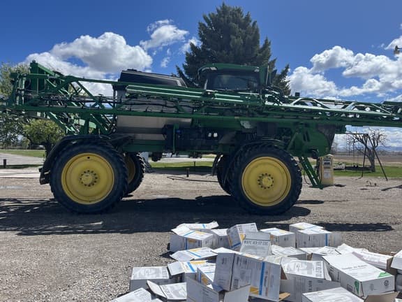 Image of John Deere 412R equipment image 2