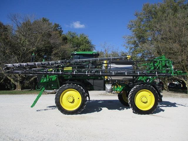 Image of John Deere 412R equipment image 2