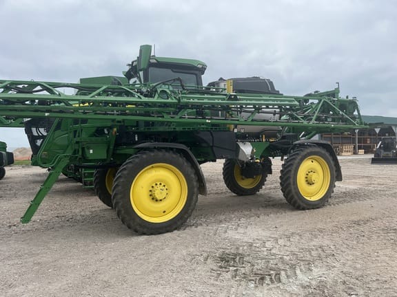 2023 John Deere 412R Equipment Image0