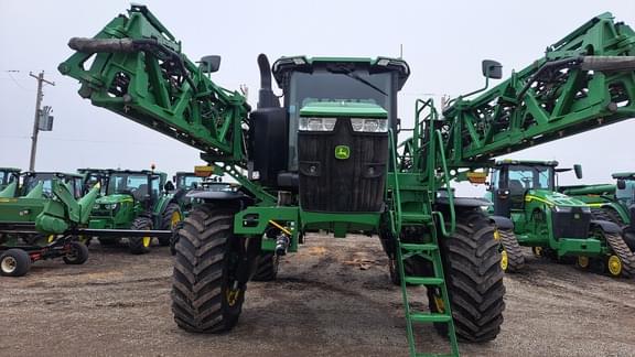 Image of John Deere 412R equipment image 1