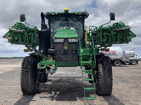 Image of John Deere 412R equipment image 2