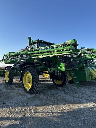 Image of John Deere 412R Primary image