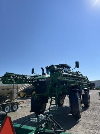 Image of John Deere 412R Primary image