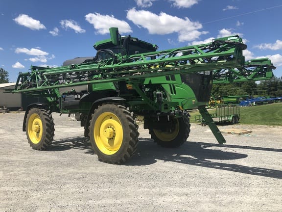 Main image John Deere 412R