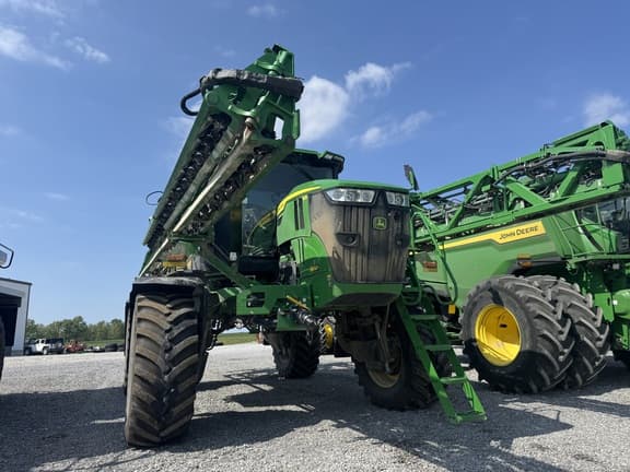 Image of John Deere 412R equipment image 2