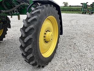 Main image John Deere 412R 22