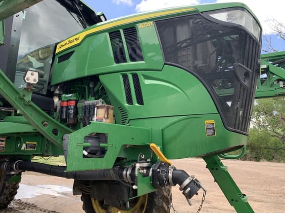Image of John Deere 412R equipment image 1