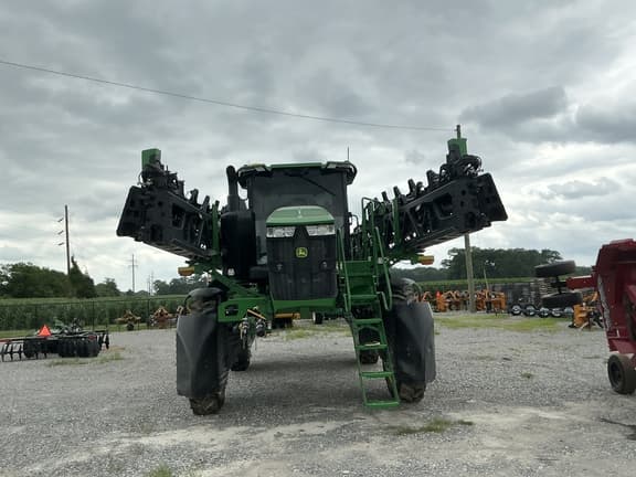 Image of John Deere 412R Primary image