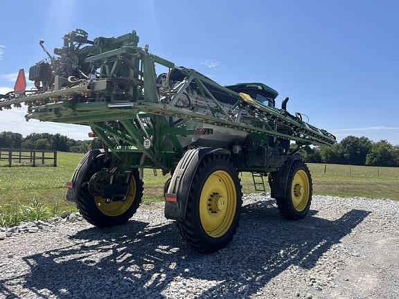 Image of John Deere 412R equipment image 2