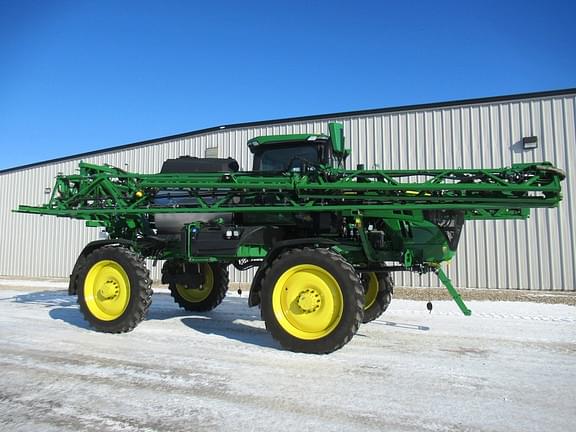 Image of John Deere 412R Primary image