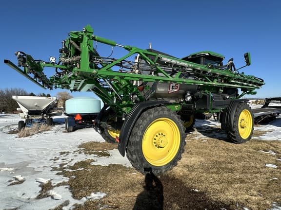 Image of John Deere 412R equipment image 2