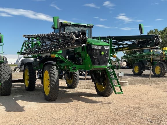 Image of John Deere 412R equipment image 2