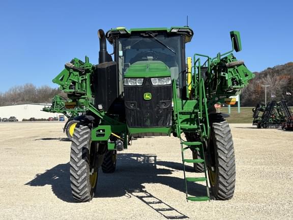 Image of John Deere 412R equipment image 1