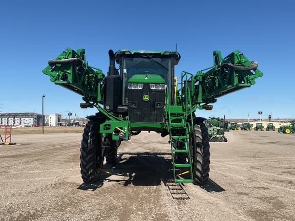 Image of John Deere 412R equipment image 2