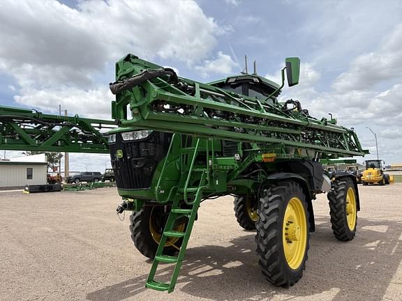 Image of John Deere 412R Primary image