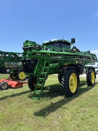 Main image John Deere 412R