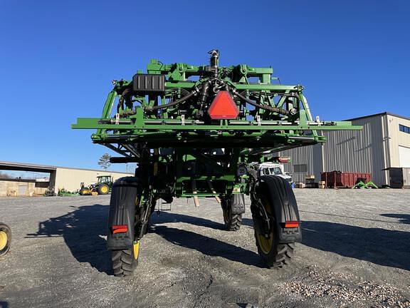 Image of John Deere 412R equipment image 3