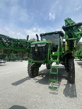 Image of John Deere 412R equipment image 1