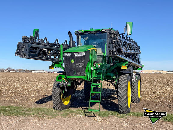 Image of John Deere 412R equipment image 1