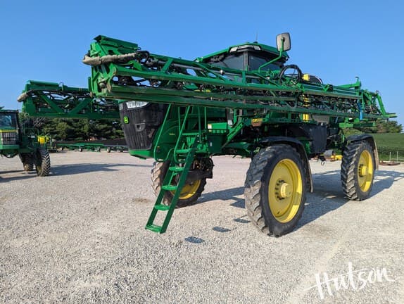 Image of John Deere 412R equipment image 1