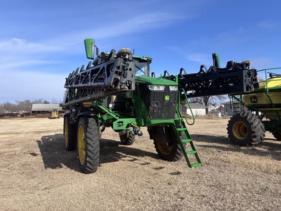 Image of John Deere 412R equipment image 2