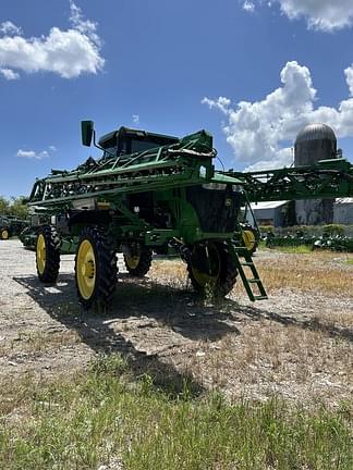 Image of John Deere 412R equipment image 1