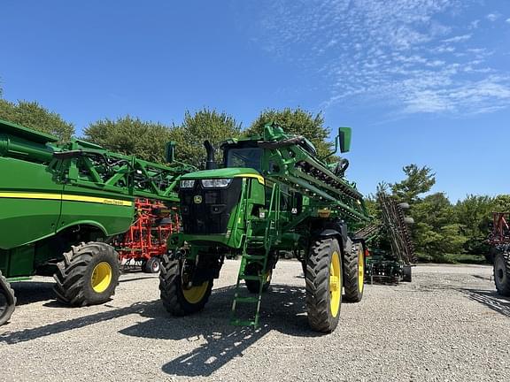 Image of John Deere 412R Primary image
