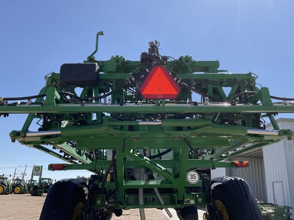 Image of John Deere 412R equipment image 3